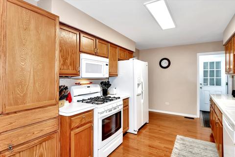 2618 John Bourg Dr, Plainfield, IL 60586 photo 6