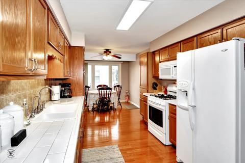 2618 John Bourg Dr, Plainfield, IL 60586 photo 5
