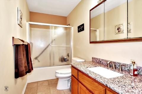 2618 John Bourg Dr, Plainfield, IL 60586 photo 13