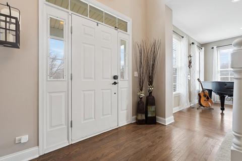 1368 Bay Meadows Dr, Bartlett, IL 60103 photo 3