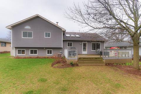 866 Brewster Ln, Bartlett, IL 60103 photo 35
