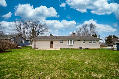 504 E Broadway St, Newark, IL 60541 photo 3