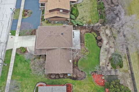 262 N Haddon Pl, Addison, IL 60101 photo 4