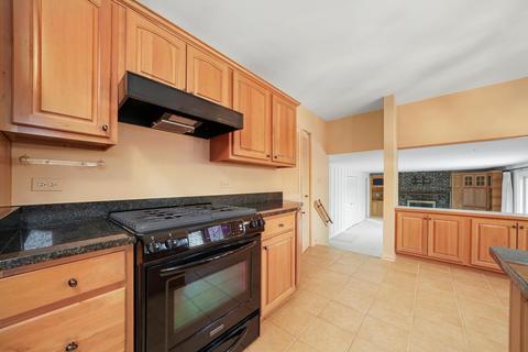 262 N Haddon Pl, Addison, IL 60101 photo 10