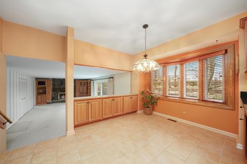 262 N Haddon Pl, Addison, IL 60101 photo 13