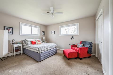 1040 Longmeadow Dr, Glenview, IL 60025 photo 10
