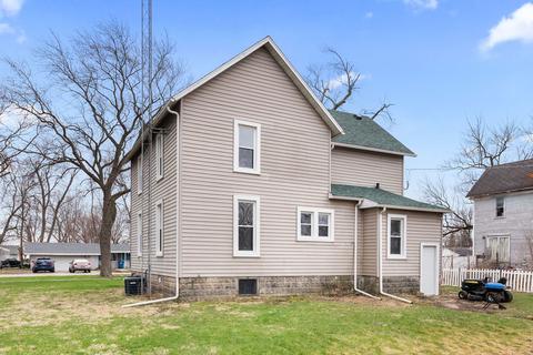 203 E Lincoln St, Reddick, IL 60961 photo 17