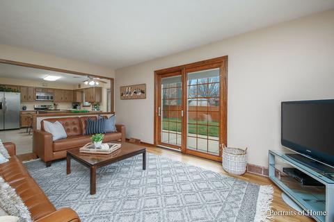 63 Christina Cir, Wheaton, IL 60189 photo 12
