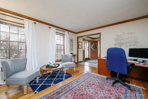 63 Christina Cir, Wheaton, IL 60189 photo 4