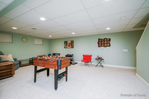 63 Christina Cir, Wheaton, IL 60189 photo 22