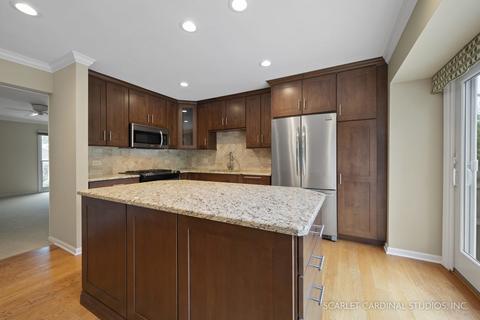 1812 Courtenay Dr, Wheaton, IL 60189 photo 6