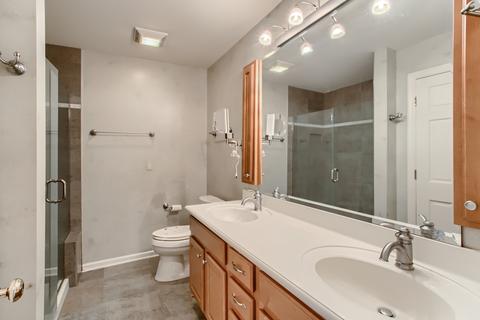 8532 Heather Dr, Burr Ridge, IL 60527 photo 20