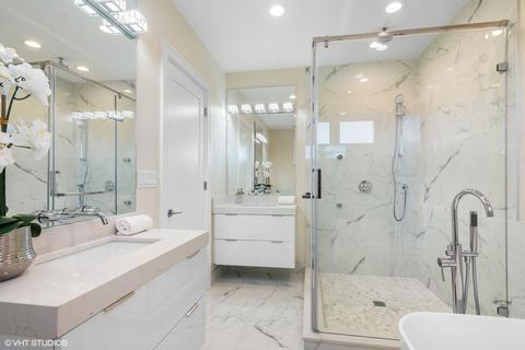 1009 E 62nd St, Chicago, IL 60637 photo 17