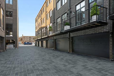 1009 E 62nd St, Chicago, IL 60637 photo 27