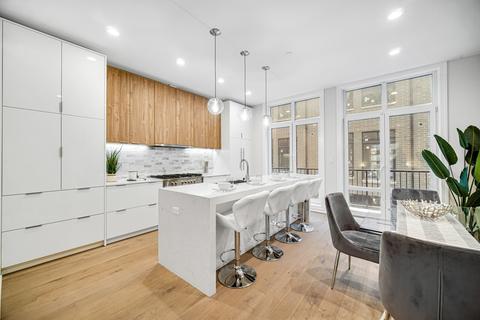 1009 E 62nd St, Chicago, IL 60637 photo 10