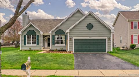 3002 Sawgrass Dr, Aurora, IL 60502 photo 1