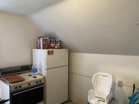 54 Leonard St, Elgin, IL 60123 photo 22