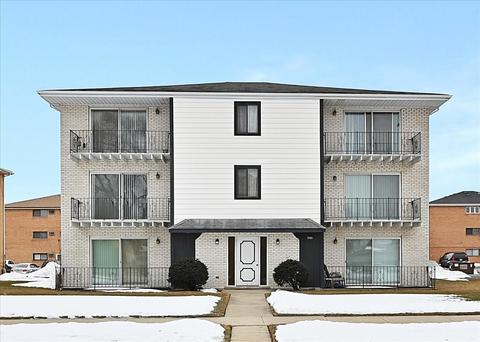 7321 W 85th Pl #2B, Bridgeview, IL 60455 photo 1