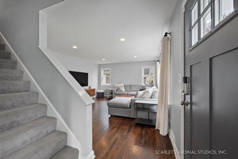 808 S Wheaton Ave, Wheaton, IL 60189 photo 3