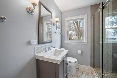 808 S Wheaton Ave, Wheaton, IL 60189 photo 15