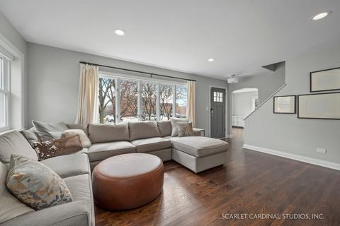 808 S Wheaton Ave, Wheaton, IL 60189 photo 6