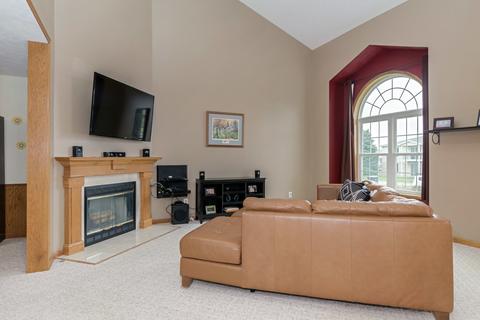 2803 Rainbow Ave, Bloomington, IL 61704 photo 2