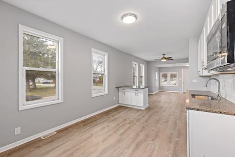 3451 Sangamon St, Steger, IL 60475 photo 7