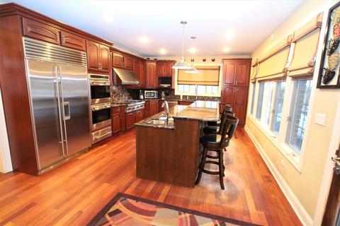 436 S Walnut St, Itasca, IL 60143 photo 3