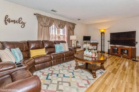 6516 Benich Ln, Plainfield, IL 60586 photo 6