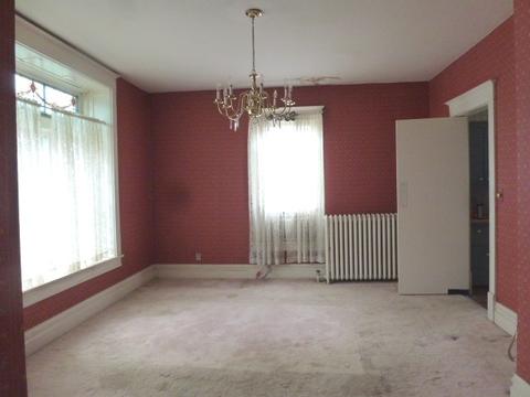 120 E Jefferson St, Clinton, IL 61727 photo 3