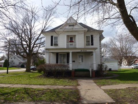 120 E Jefferson St, Clinton, IL 61727 photo 1