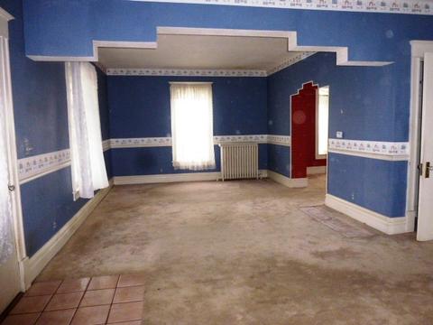 120 E Jefferson St, Clinton, IL 61727 photo 2