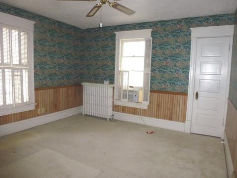 120 E Jefferson St, Clinton, IL 61727 photo 5