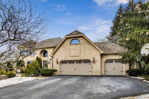 347 Willowood Ln, Willowbrook, IL 60527 photo 2