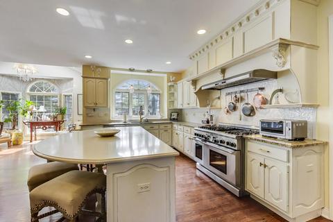 347 Willowood Ln, Willowbrook, IL 60527 photo 7