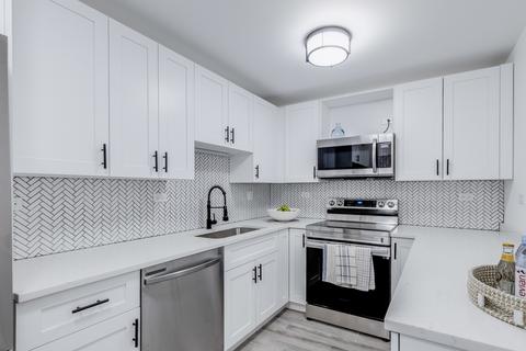 825 Pearson St #3C, Des Plaines, IL 60016 photo 10