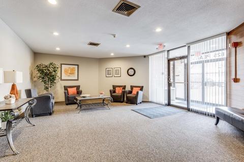 825 Pearson St #3C, Des Plaines, IL 60016 photo 7