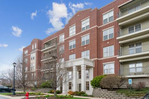 660 Prestwick Ln #303, Wheeling, IL 60090 photo 1