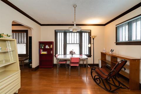1406 E Oakland Ave, Bloomington, IL 61701 photo 10