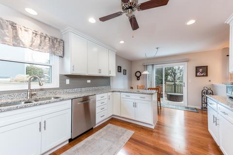 4004 Shiloh Dr, Johnsburg, IL 60051 photo 9