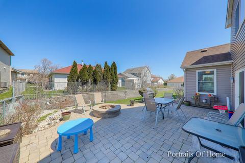 1240 Clover Ln, Hoffman Estates, IL 60192 photo 23