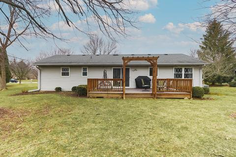605 Gaslight Dr, Algonquin, IL 60102 photo 2