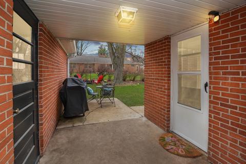 408 Colton Ave, Bloomington, IL 61701 photo 38