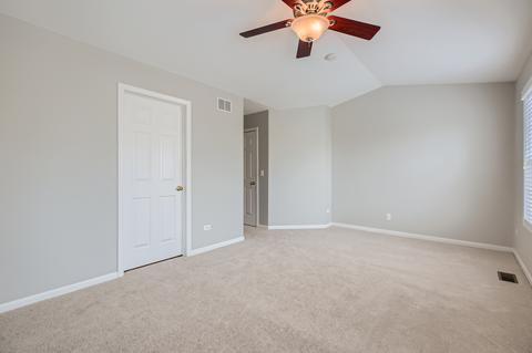 1225 Bradley Cir, Elgin, IL 60120 photo 13
