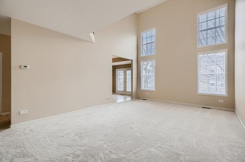 1225 Bradley Cir, Elgin, IL 60120 photo 4