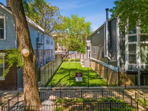 1853 N Maud Ave, Chicago, IL 60614