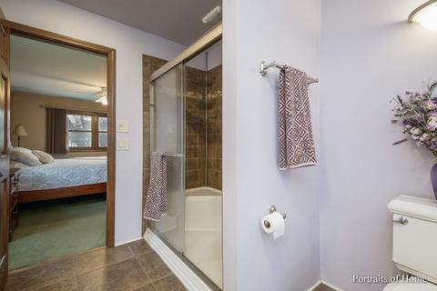 39 W349 Hogan Hl, Elgin, IL 60124 photo 18