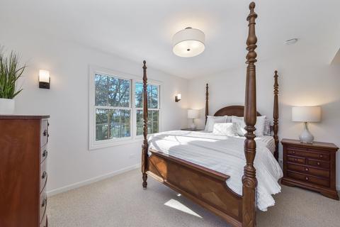 824 Jeffrey Ct, Wheaton, IL 60189 photo 33