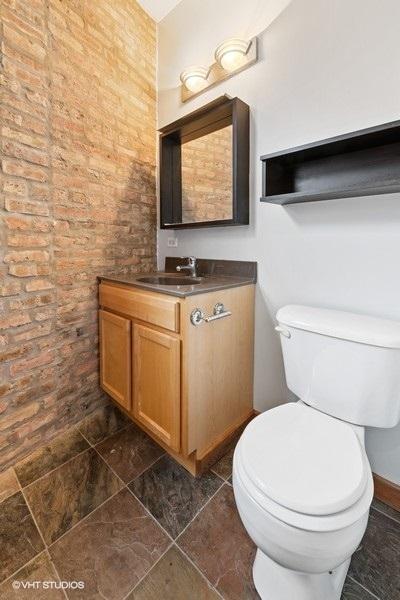 1663 W Pratt Blvd #3, Chicago, IL 60626 photo 8