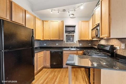 1663 W Pratt Blvd #3, Chicago, IL 60626 photo 3